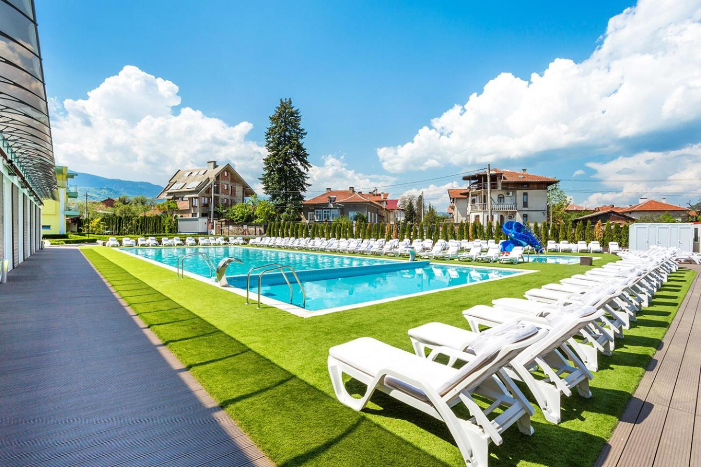 Hotel Complex Europe à Dolna Banya Extérieur photo