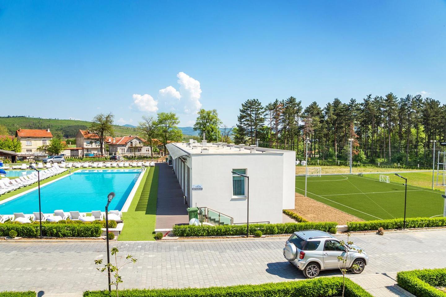 Hotel Complex Europe à Dolna Banya Extérieur photo