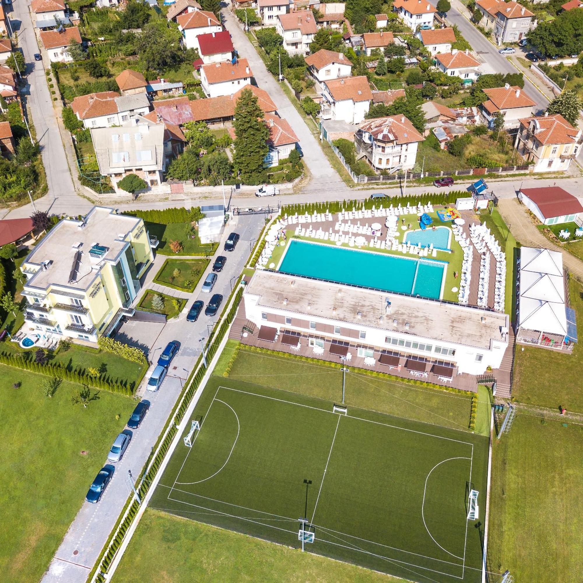 Hotel Complex Europe à Dolna Banya Extérieur photo