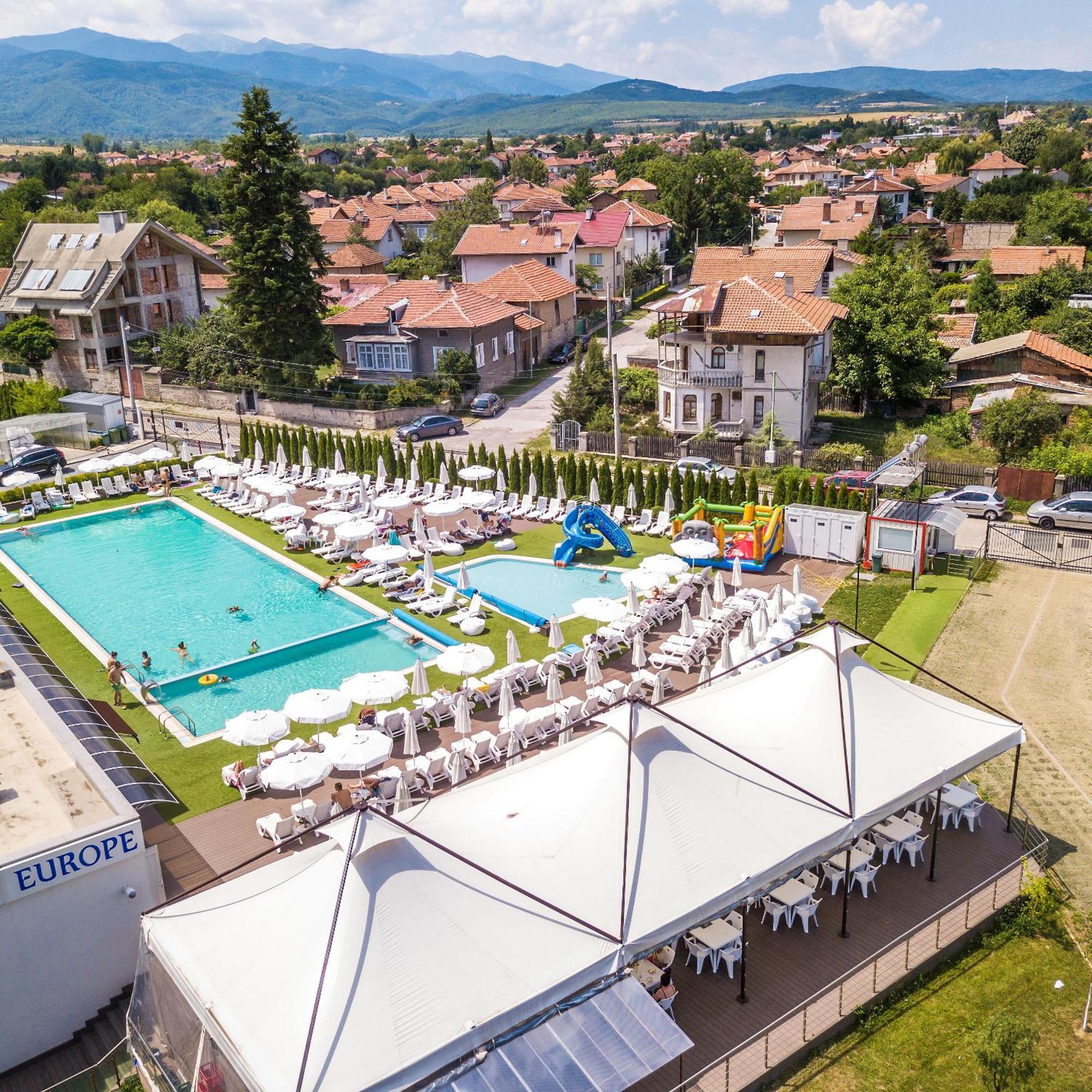 Hotel Complex Europe à Dolna Banya Extérieur photo