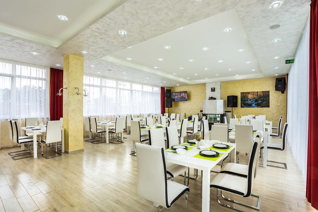 Hotel Complex Europe à Dolna Banya Extérieur photo